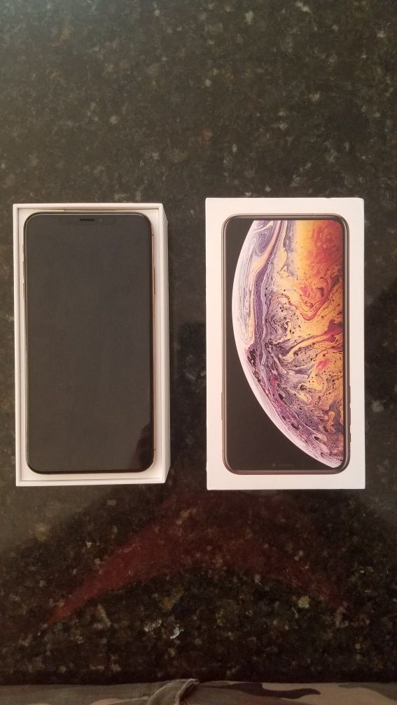iPhone XS MAX 256GB At&t carrier .Unlocked