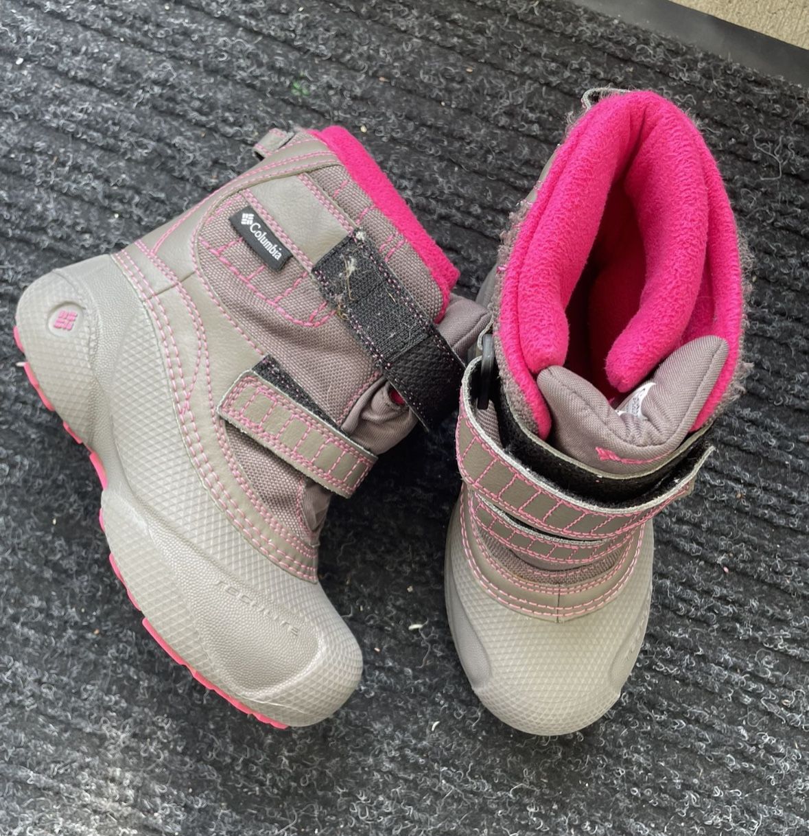 Columbia Girls Techlite Snow Boot Gray Pink Insulated Hook & Loop Warn Lined 13