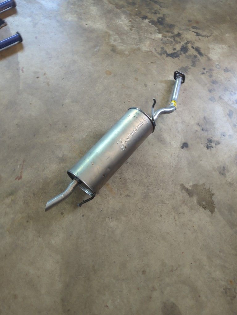 Muffler Toyota Prius 2004 2005 2006 2007 2009 2009
