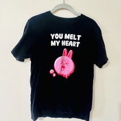 Uniqlo You Melt My Heart Line Friends Black Tee Shirt 