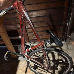Fuji Traverse 1.8 Bike