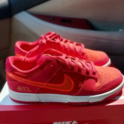 Nike Dunk Low...(ATL)
