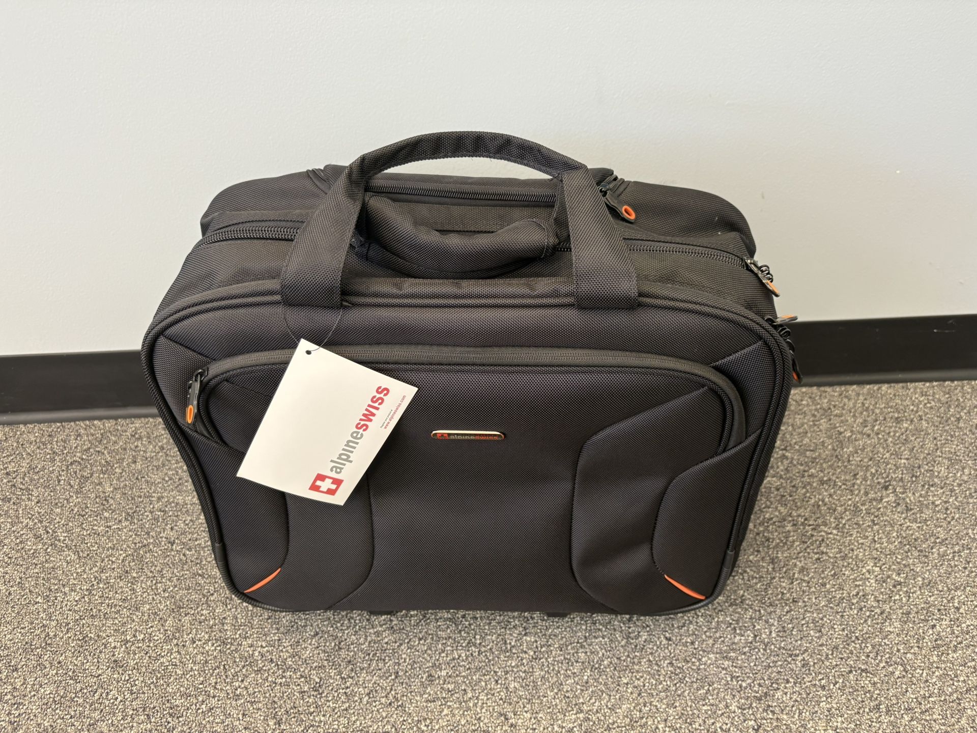 Alpine Swiss 17 Inch Rolling Bag