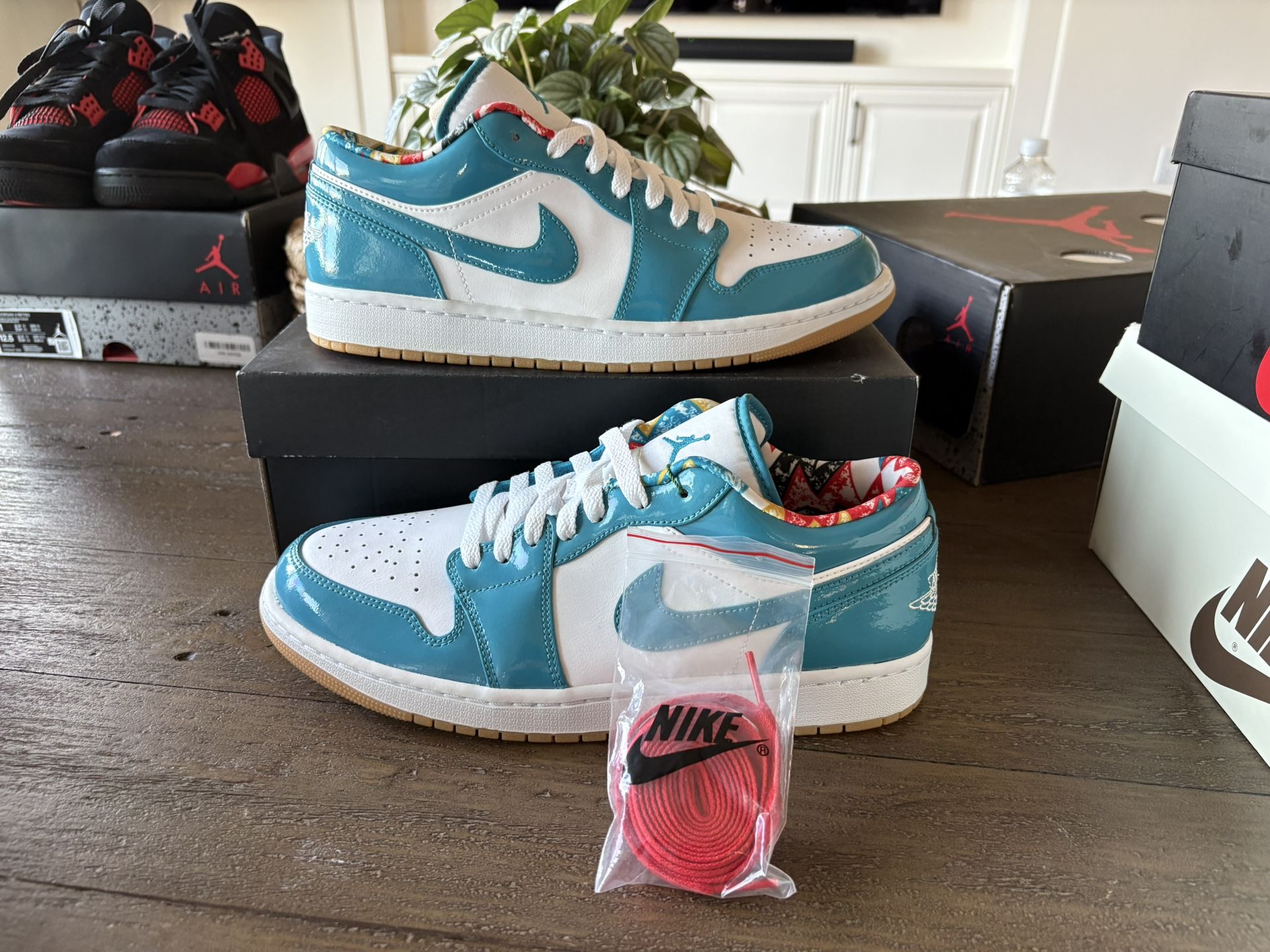 Jordan 1 Low Barcelona