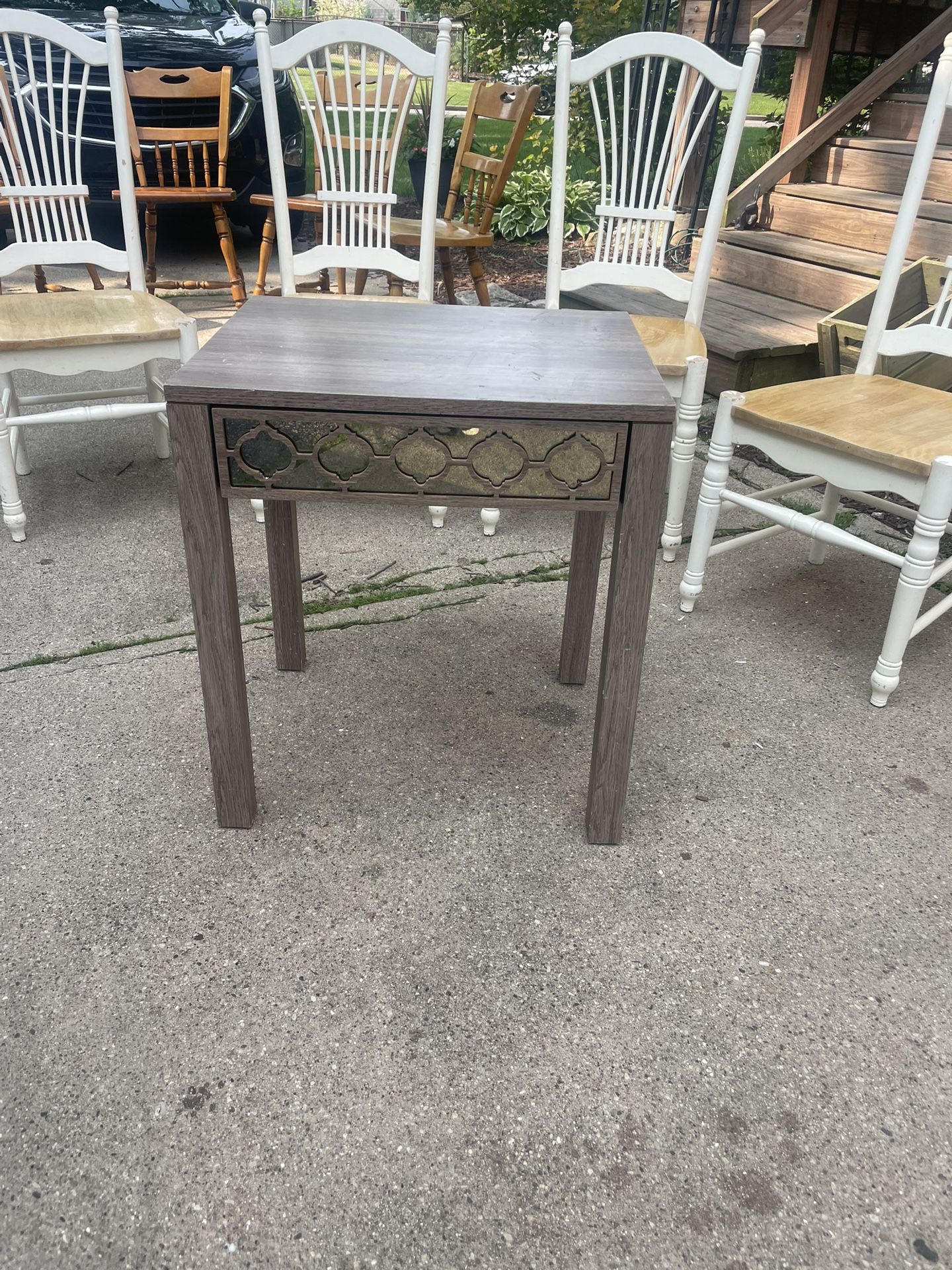 Wooden End Table with Drawer, 22w, 18 deep, 25 hi, $10