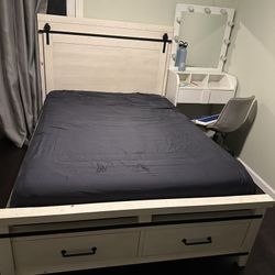  Bed frame Bobs Furniture 