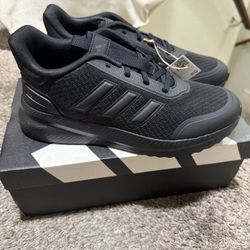 Adidas X_PLRPATH kids' casual sneaker in core black with Cloudfoam cushioning sizes 6.5 y asking 40