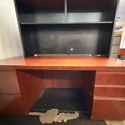 Free Desk
