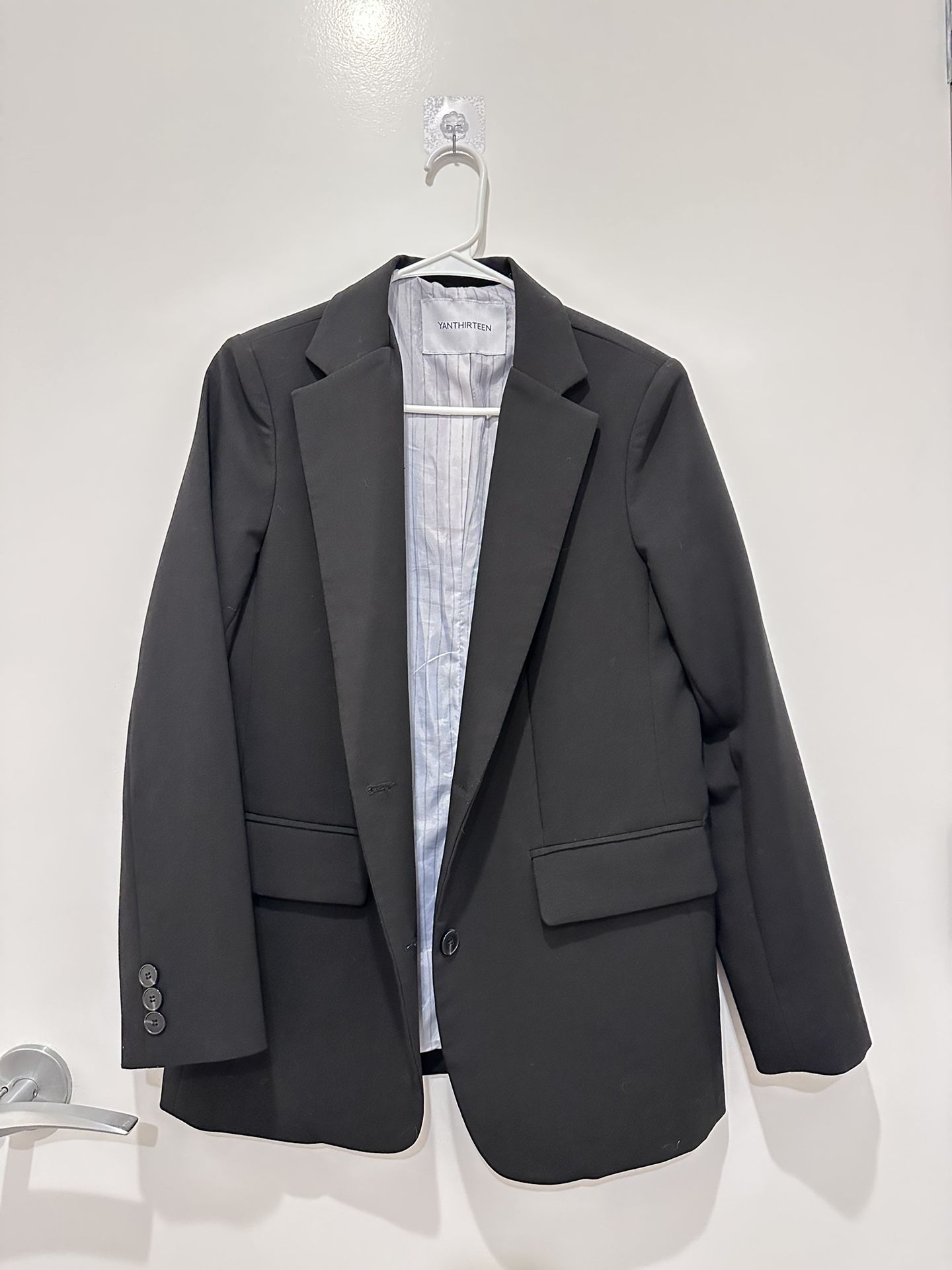 YAN13 Single Button BLAZER [BLACK]