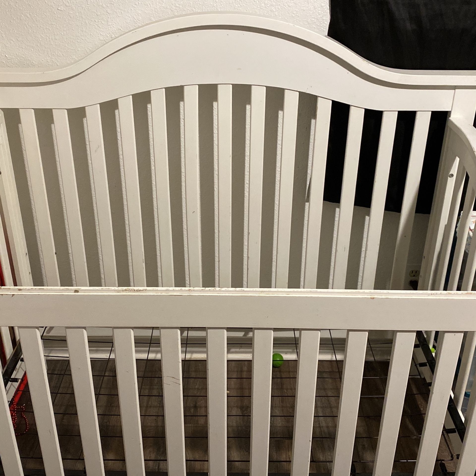 Baby Crib 