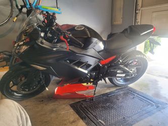 Kawasaki 400cc brand new everything works great ready to go.
