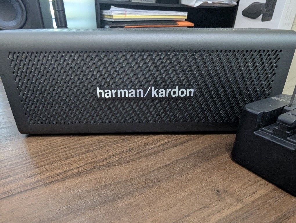 Harman / Kardon One Portable Bluetooth Speaker