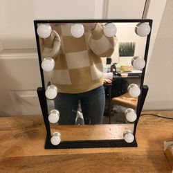 Light Up Mirror
