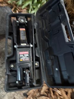 Gato hidráulico para automóvil