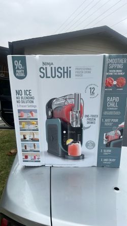 Ninja Slushi professional frozen drink maker 96oz party vessel
