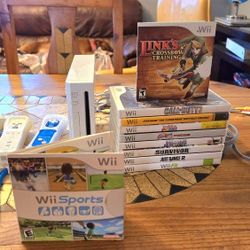 Wii Sports Bundle. Console, 3 Controllers, 10 Game Lot 