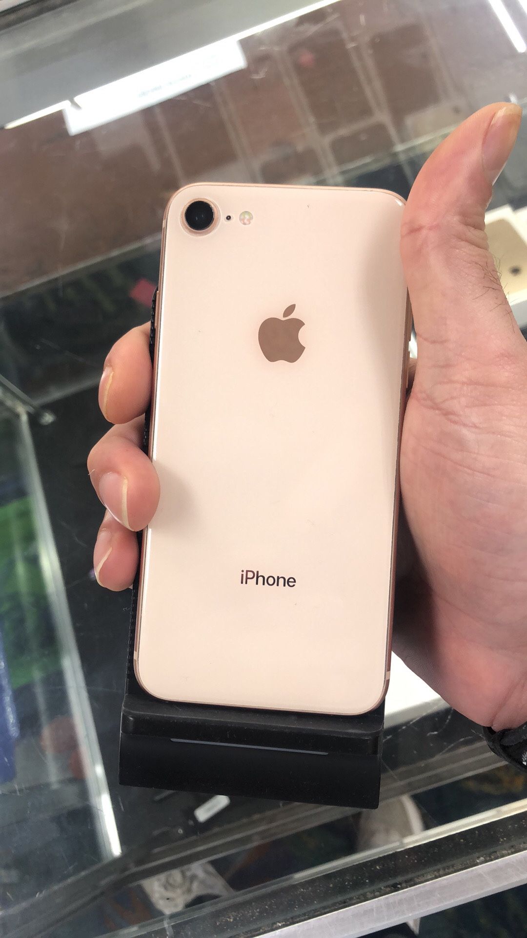 🔥🔥iPhone 8 64Gb factory unlocked with warranty