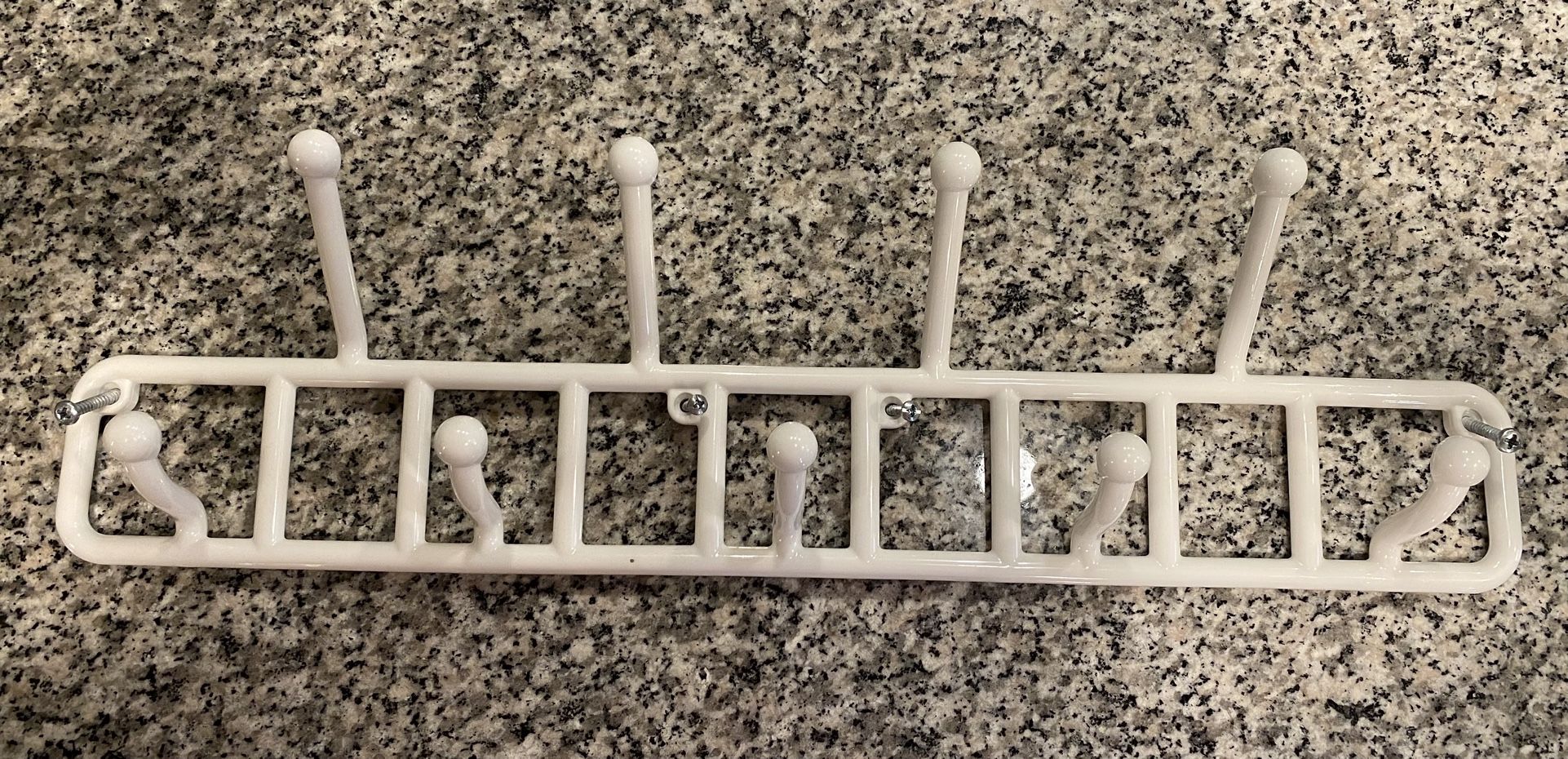 White Plastic Wall Rack with 9 Hooks (18”)