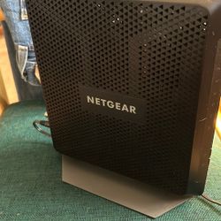 NETGEAR Cable Modem Router