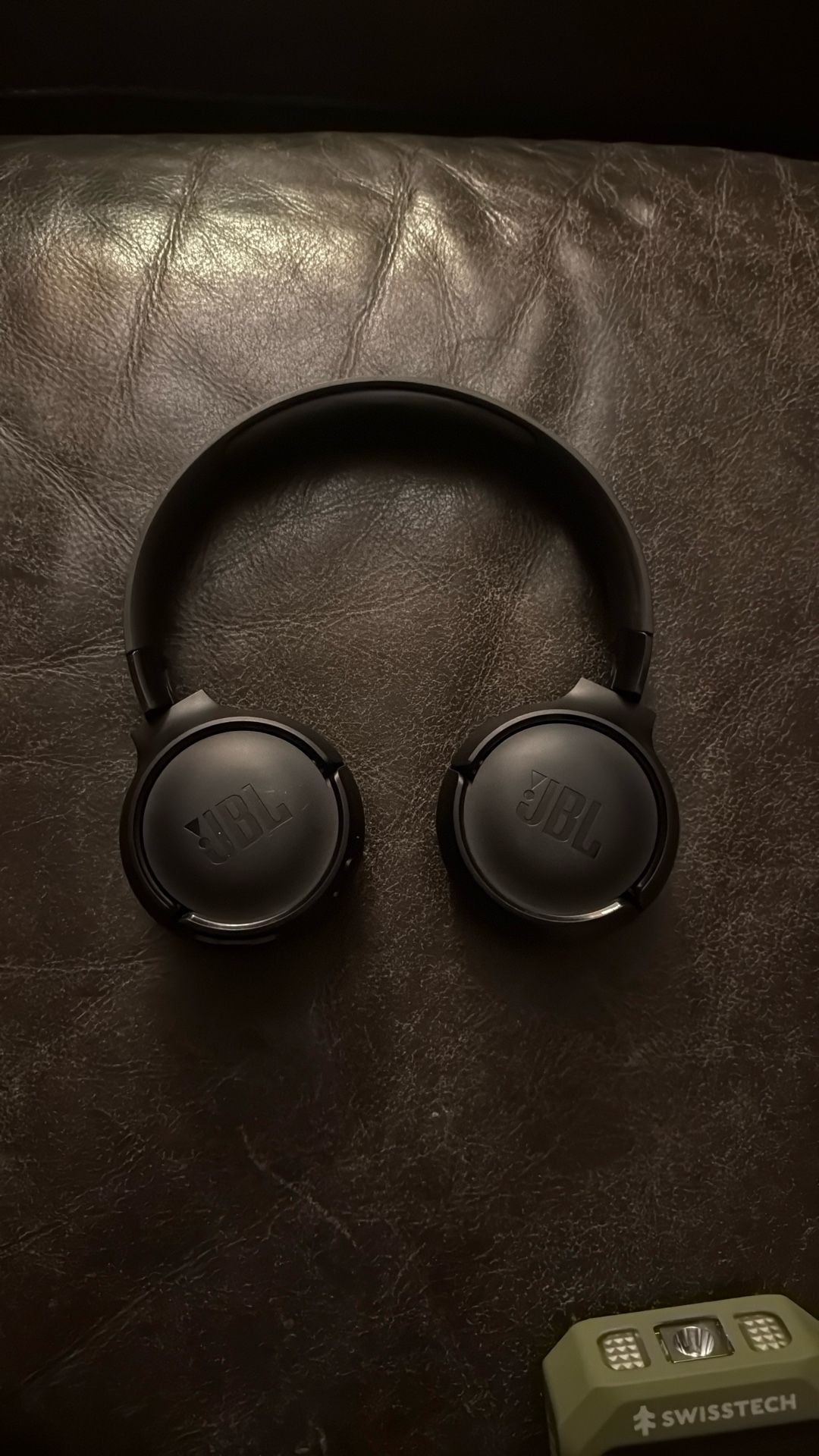 JBL 520BT Wireless Headphones 