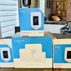 Brand New Ring Security System! 3 New Version Spotlight Camera Plus and 5 Piece Alarm Kit -$500 Firm