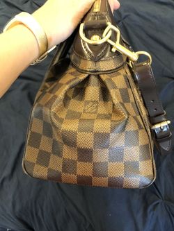 $950 Louis Vuitton Trevi PM with Crossbody Strap for Sale in Mesa, AZ -  OfferUp