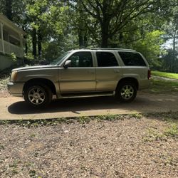 2005 Cadillac Escalade