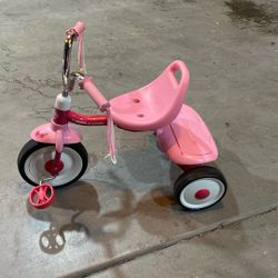 Radio Flyer Pink & White Tricycle w/storage & Tassels
