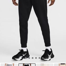 Nike fleece pants size L