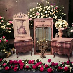 Magnificent Romantic Newly Refinished French Bombe Nightstands Or Endtables With Trumeau Mirror 