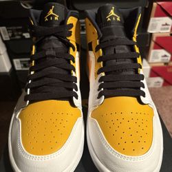 Jordan 1 Mid 