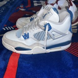 Jordan 4’s Industrial Blue