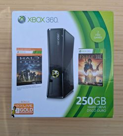SEALED - Microsoft Xbox 360 S Black 2011 Holiday Bundle