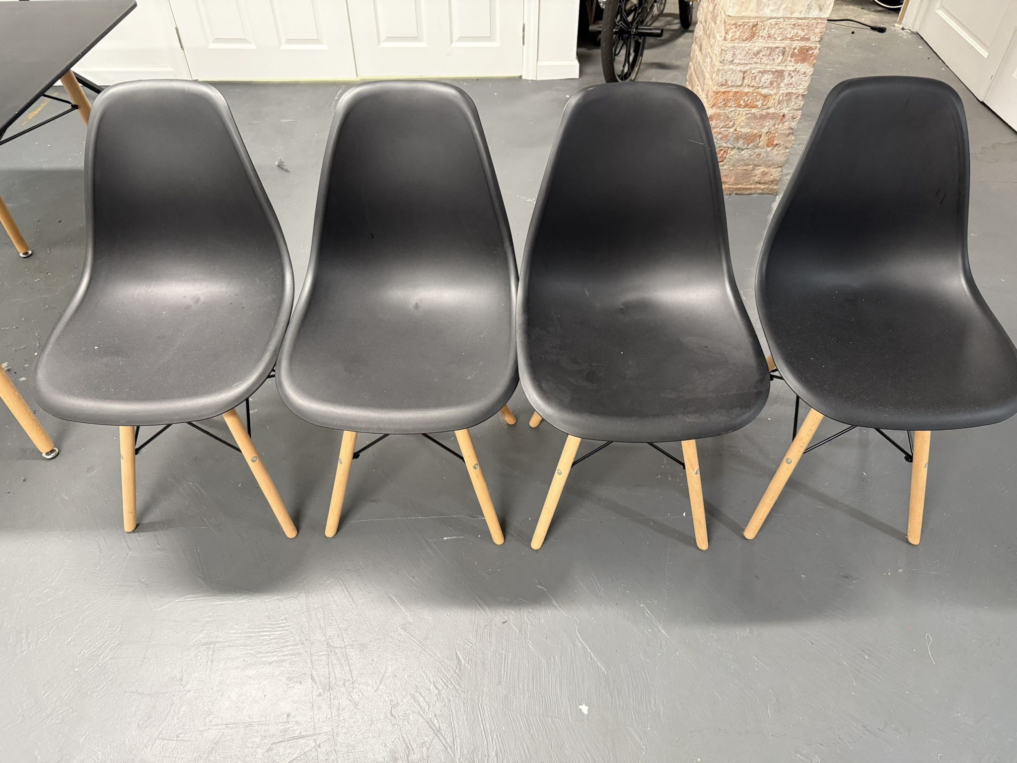 Table and 4 Chairs