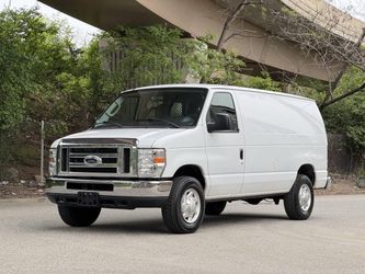 2012 Ford E-350 Super Duty