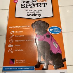 ThunderShirt Sport for Dogs - Medium - Fuschia