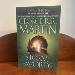 GOT Game of Thrones George R. R. Martin A Storm of Swords Paperback Book #3