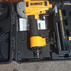 Dewalt 16 Nail Gun