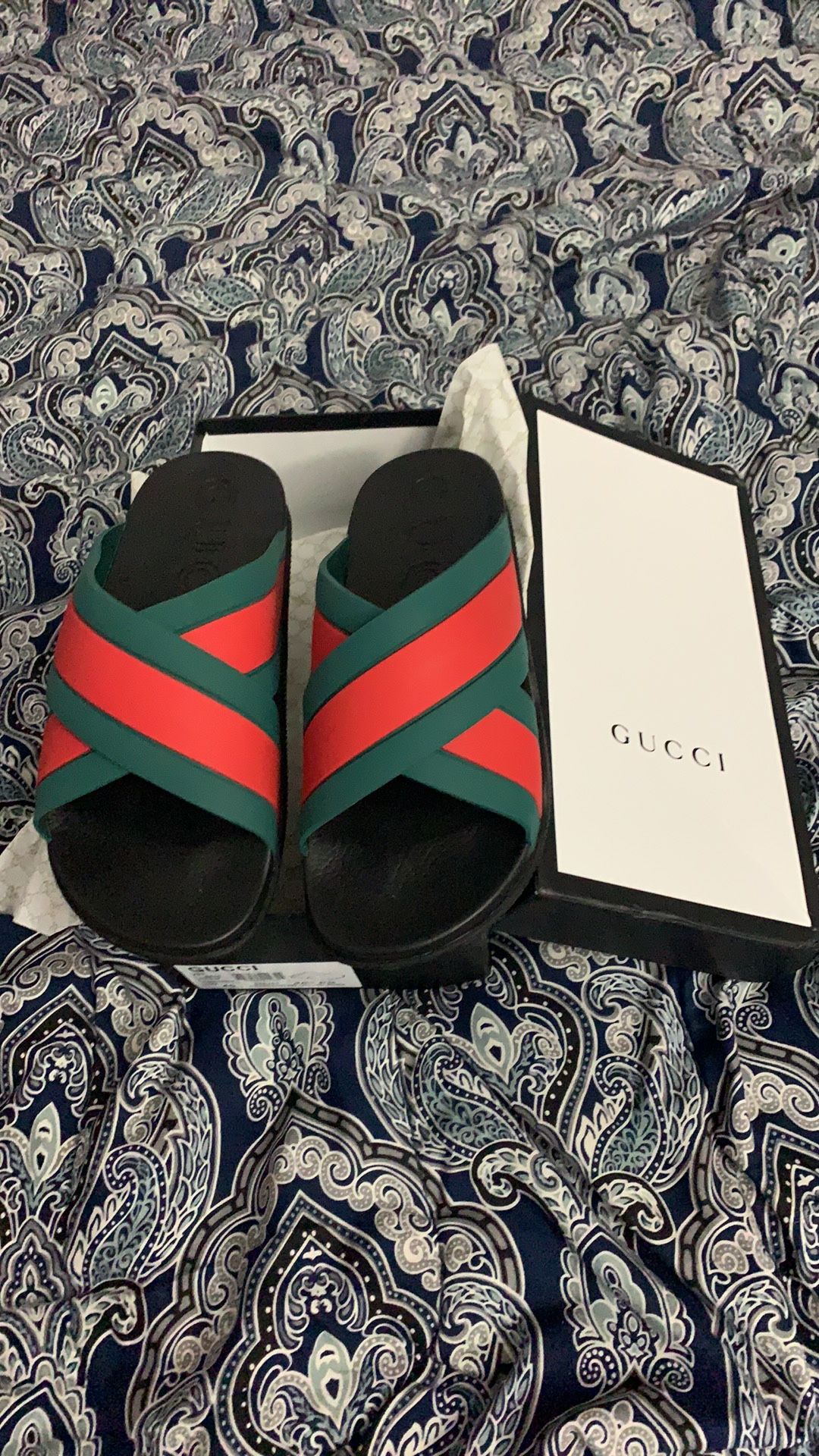 Gucci Slides -UNISEX 