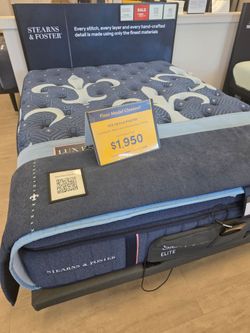 Stearns & Foster Lux Estate Medium Floor Model