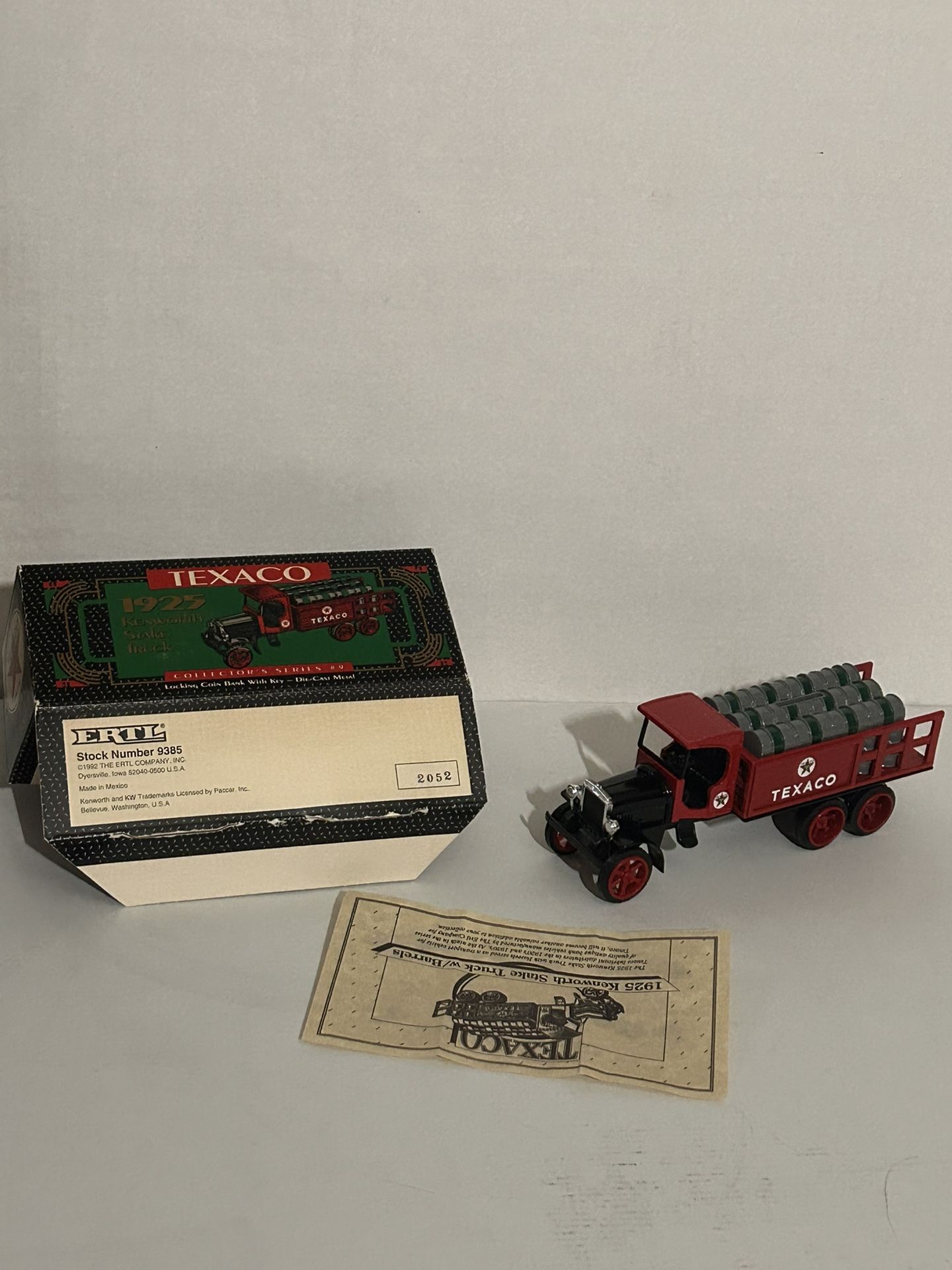 Die Cast Texaco 1925 Kenworth Stake Truck Series #9 ERTL