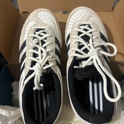 Bad Bunny Gazelle Indoor Size 8