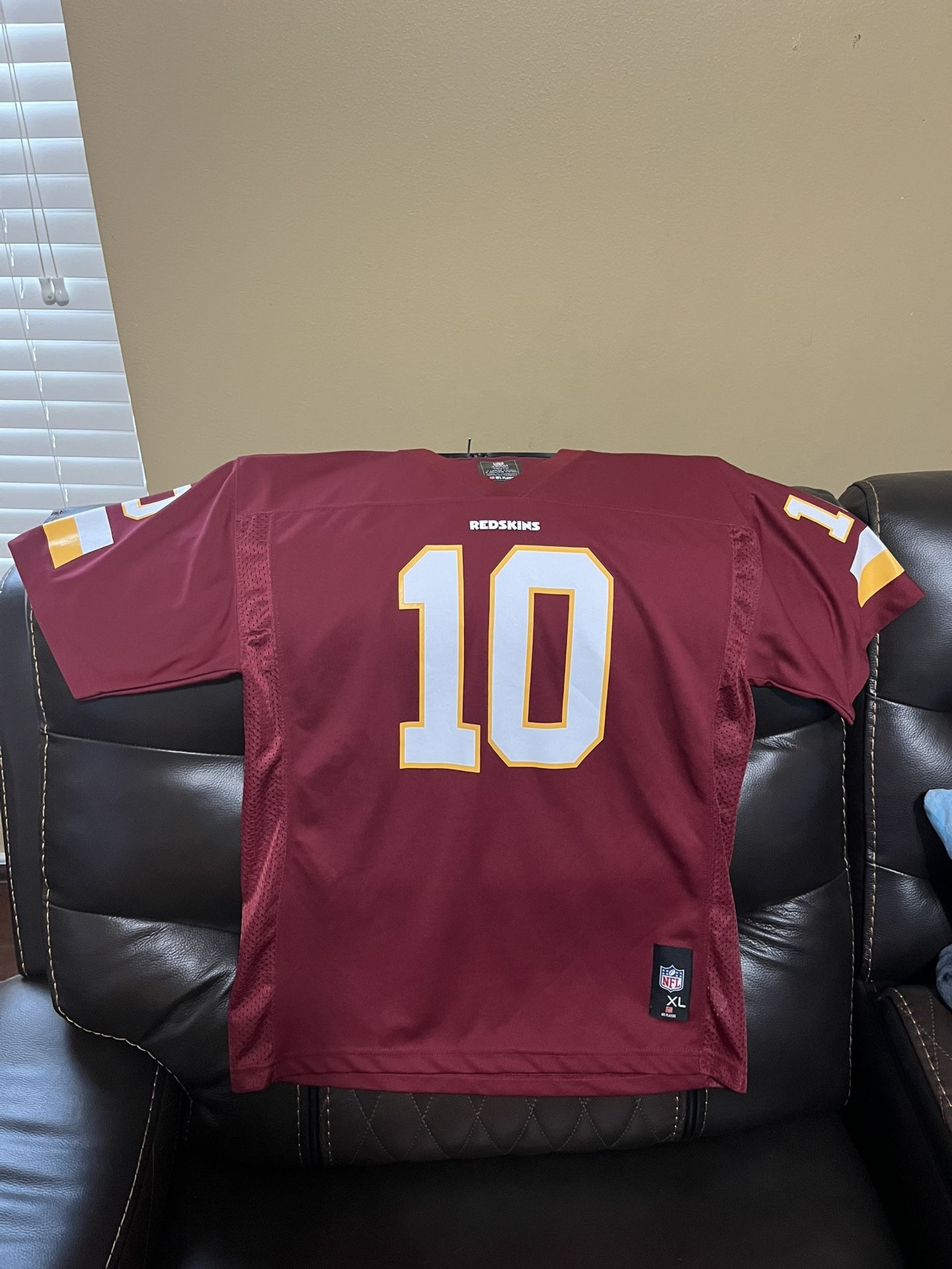 Redskin Robert Griffin III NFL Jersey Size: Men’s XS