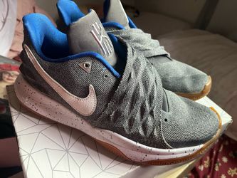 Men’s size 8.5 Nike kyrie