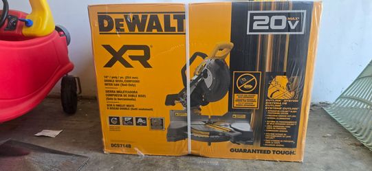 DeWalt XR Cordless 20V 10" Double Bevel Compound Miter Saw with battery