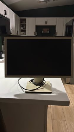 Computer screen
