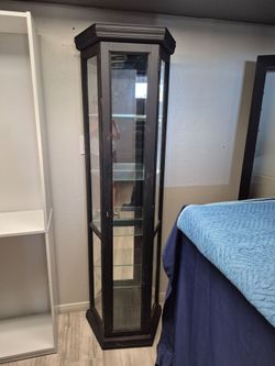 Decor China cabinets