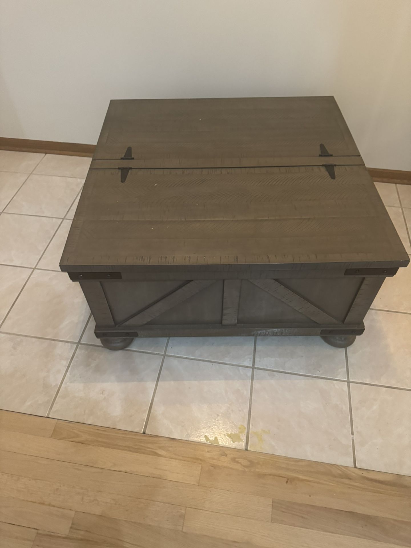Coffee Table With Storage