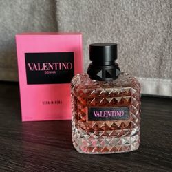 Valentino Donna Born In Roma