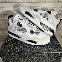 New Air Jordan 4 Retro Military Black Mens Size 10 White/ Black